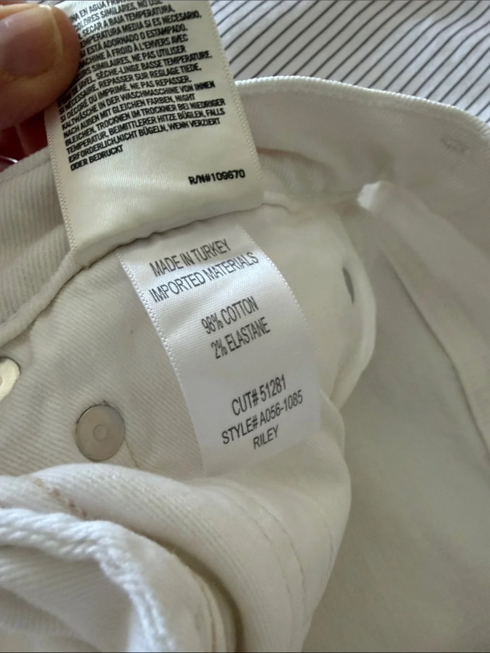 Agolde Riley Off-White High-Rise Crop Jeans
